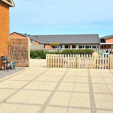 70377-ulfborg-skolegade-25-a