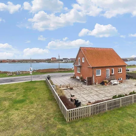 70377-ulfborg-skolegade-25-a * Ulfborg