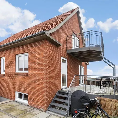 70377-ulfborg-skolegade-25-a * Ulfborg